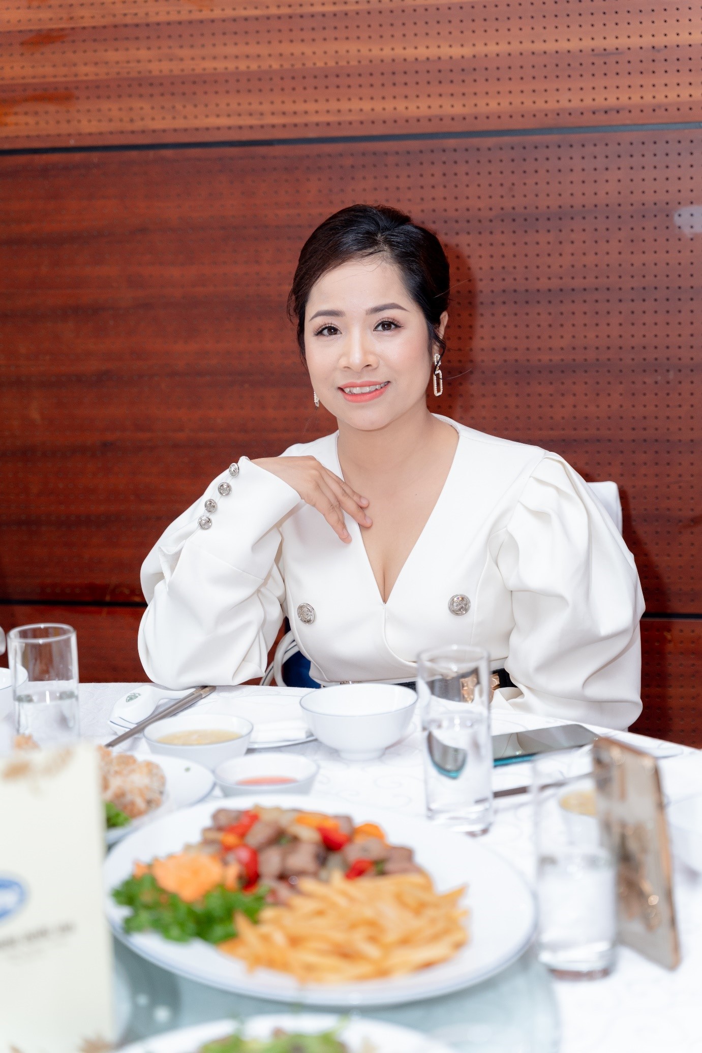 ceo-nguyen-diem-linh2-1651230409.jpg