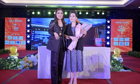 Doanh nhân Uông Phương Thảo ủng hộ 105 triệu trong đêm thi Tài năng - Thiện nguyện Hoa hậu Doanh nhân Việt Nam 2022